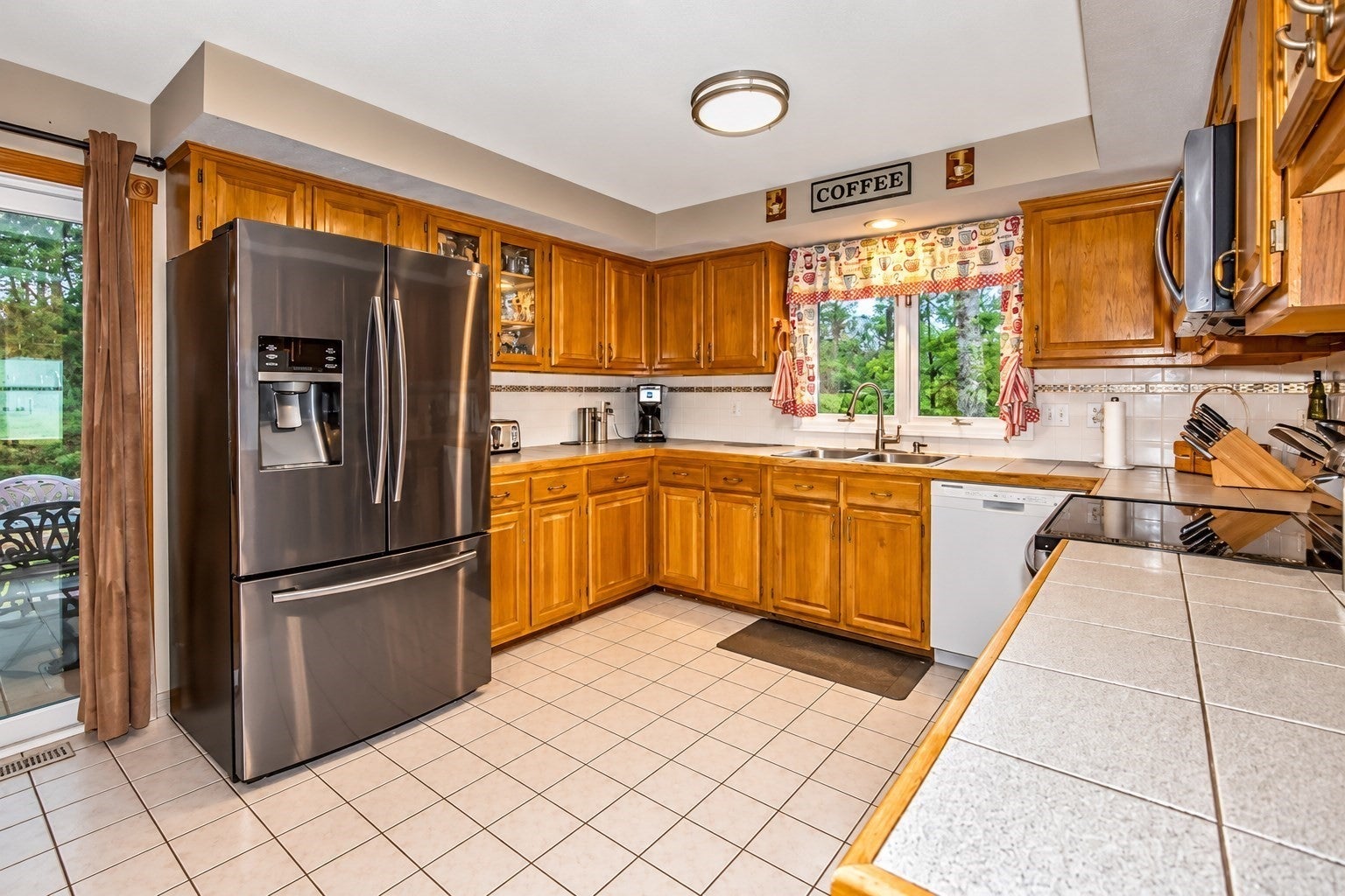 189 Allen Rd, Belchertown, MA, 189 Allen Rd, Belchertown, MA Photo #2