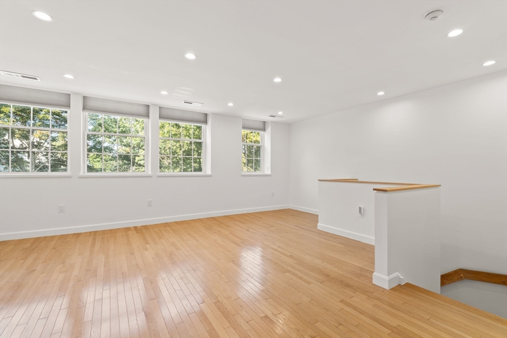 35 Eldridge Road 209