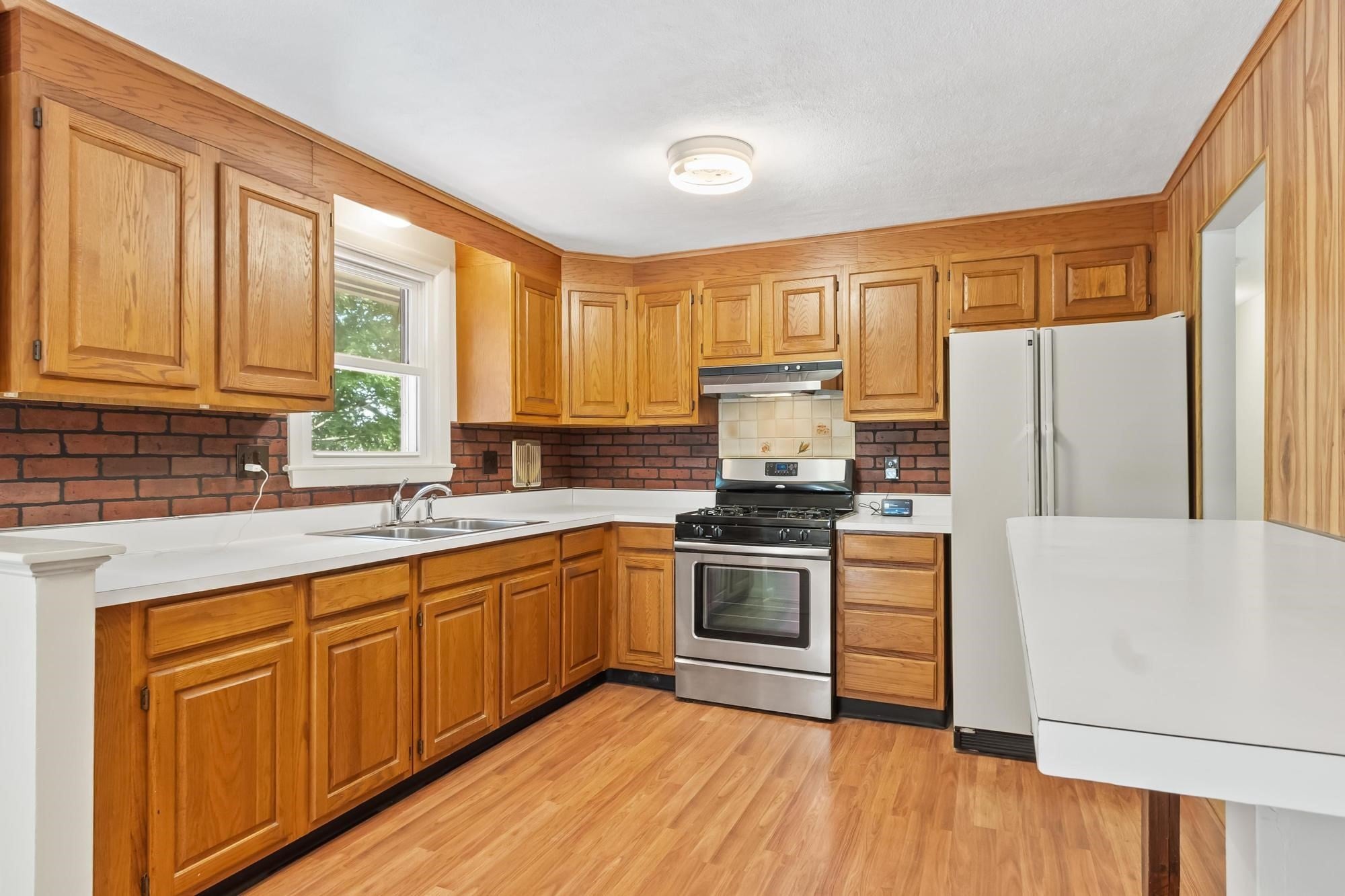 136 Ridge Rd, Marlborough, MA, 136 Ridge Rd, Marlborough, MA Photo #10