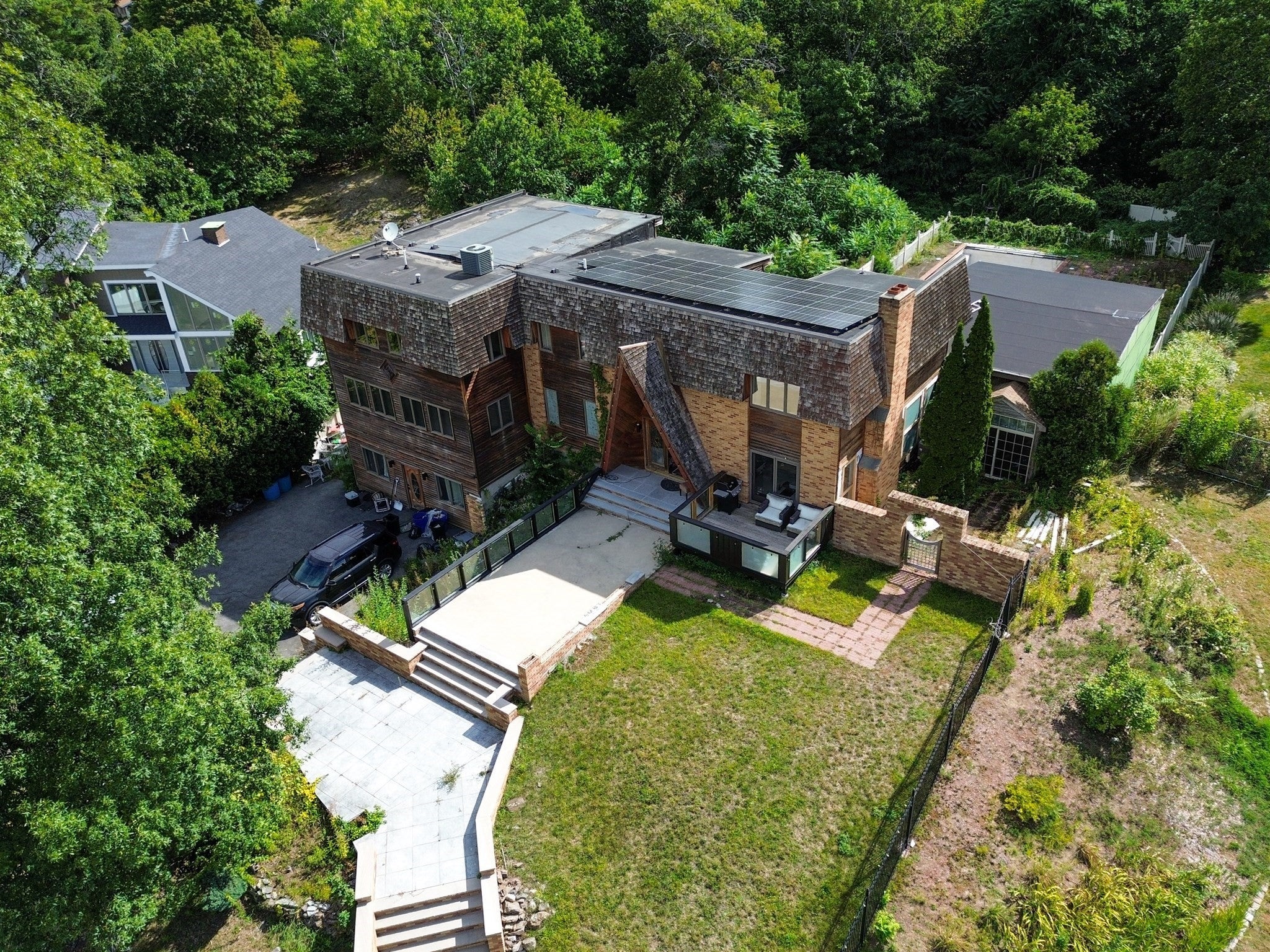 12 Oakridge Dr, Saugus MA 01906