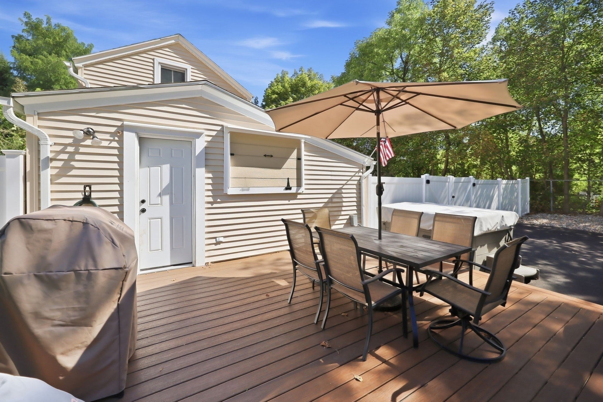 10 Canal St, South Hadley, MA Photo #14