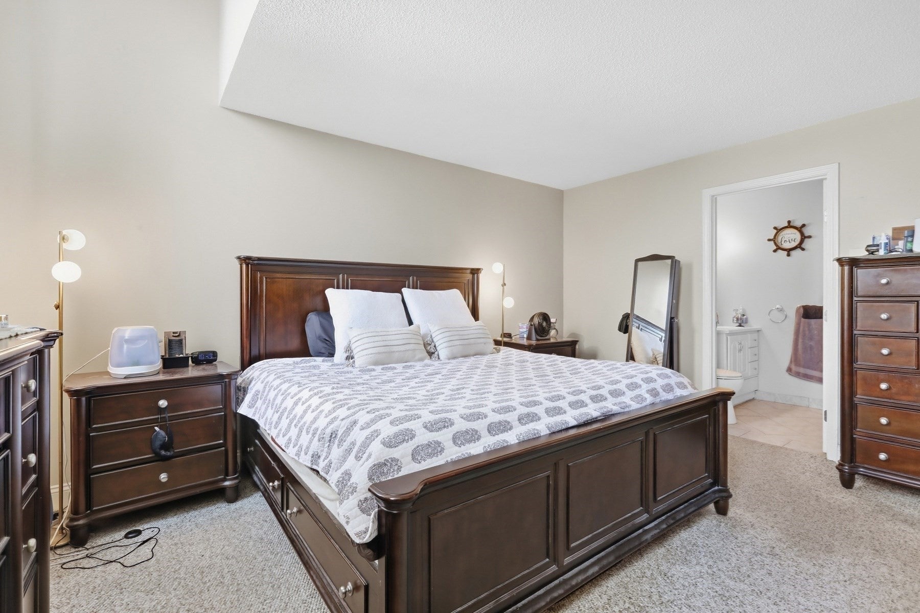 15 Ocean AVE #206, Winthrop, MA, 15 Ocean AVE #206, Winthrop, MA Photo #17