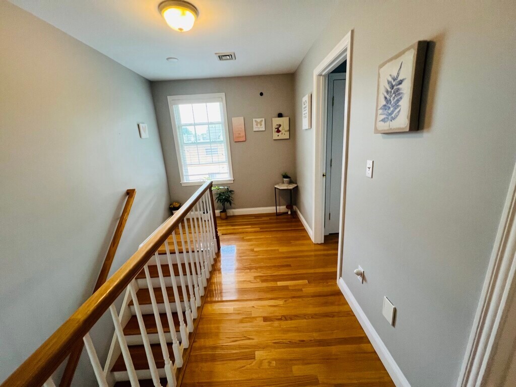39 Bacon St #3, Waltham, MA, 39 Bacon St #3, Waltham, MA Photo #8