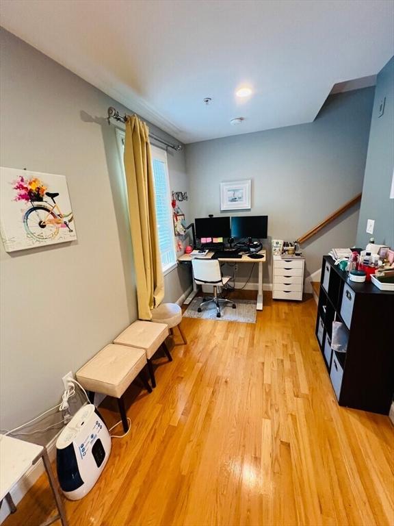 39 Bacon St #3, Waltham, MA, 39 Bacon St #3, Waltham, MA Photo #5