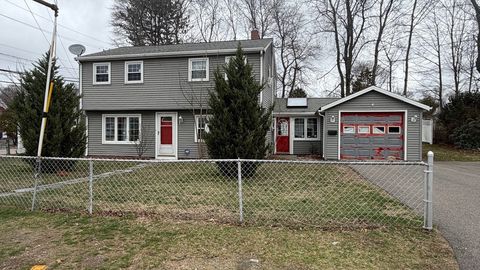 Photo of 4 Lake St, Braintree, MA 02184 (MLS # 73502450)