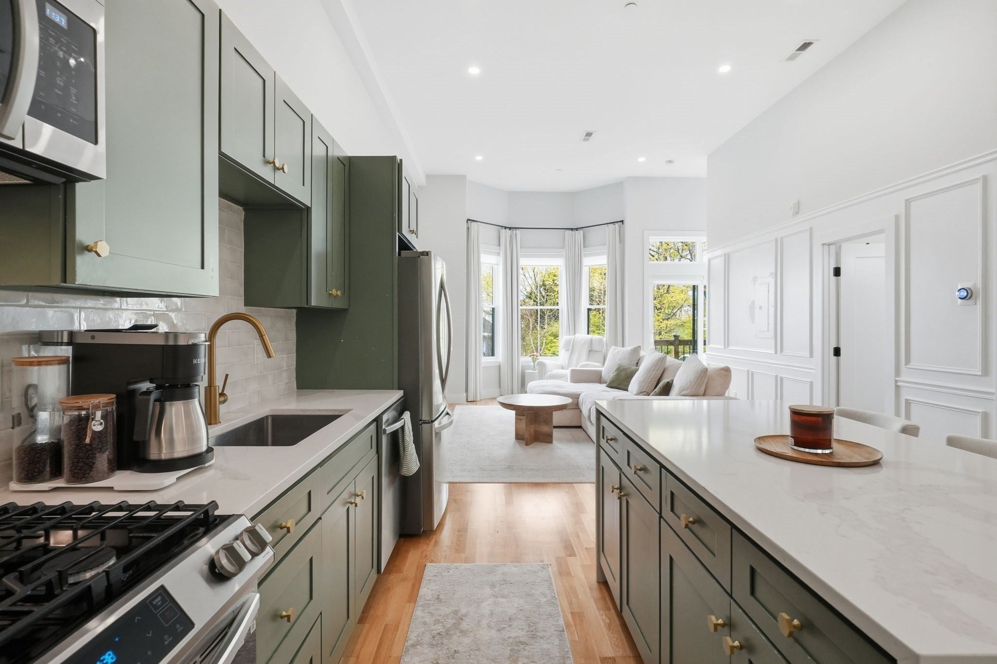 46 Union ST 3, Weymouth MA 02190