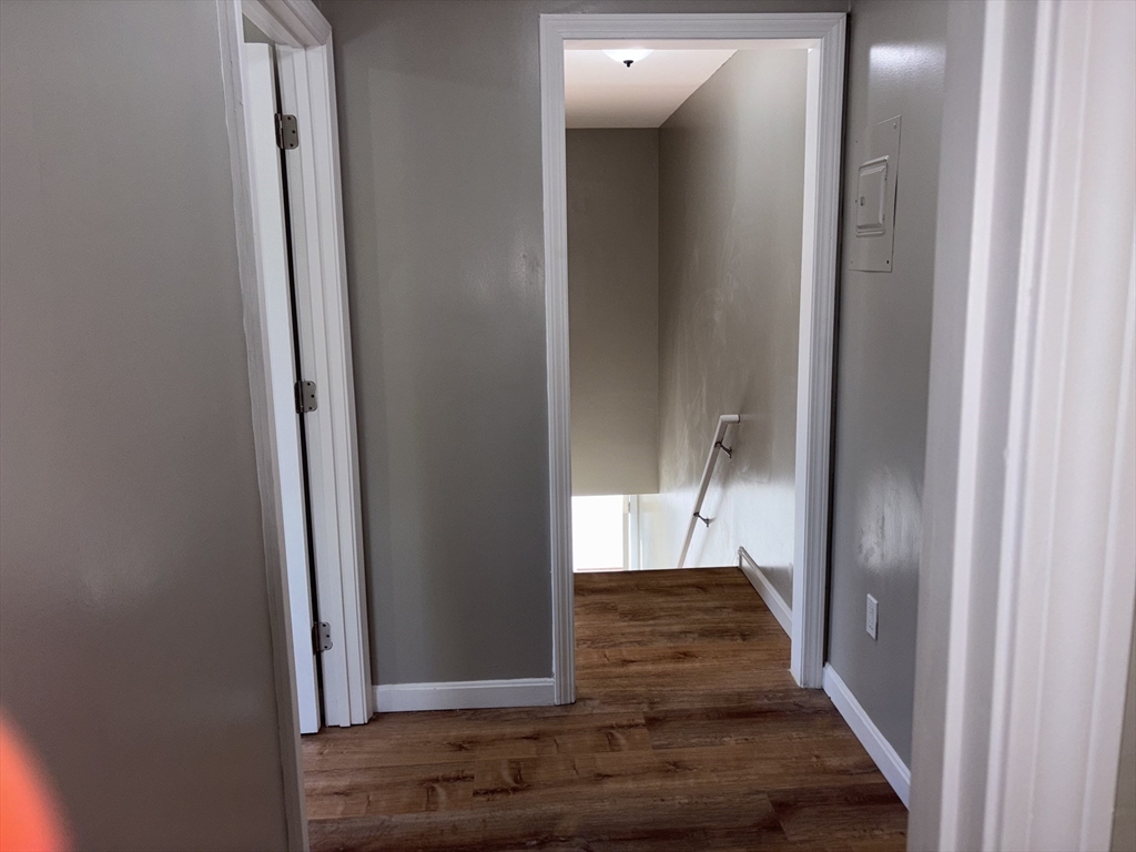 Tewksbury, Massachusetts 01876, United States, 3 Bedrooms Bedrooms, ,2 BathroomsBathrooms,Residential,Active,146318