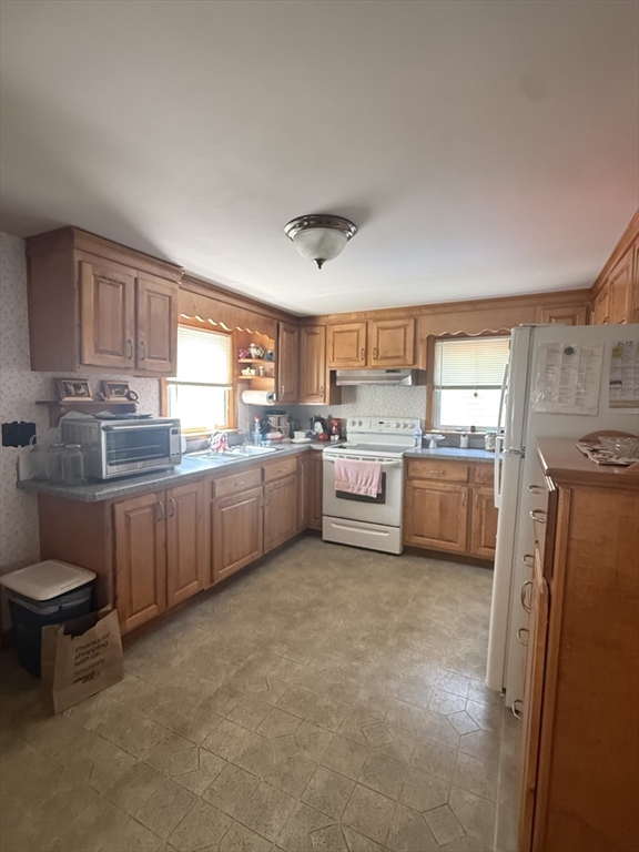 42 Alder Rd