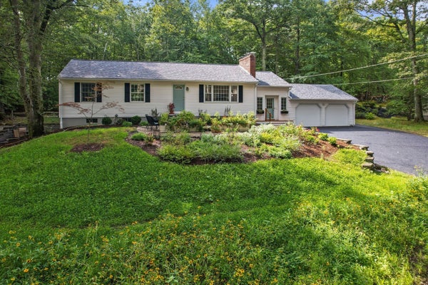 627 CONCORD RD, MARLBOROUGH, MA 01752 - Image 34a0457ac0b34ee14ee4e1d5f2ec9cfd/2445652864