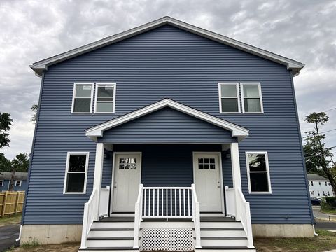 121-123 Putnam Cir Springfield MA 01104