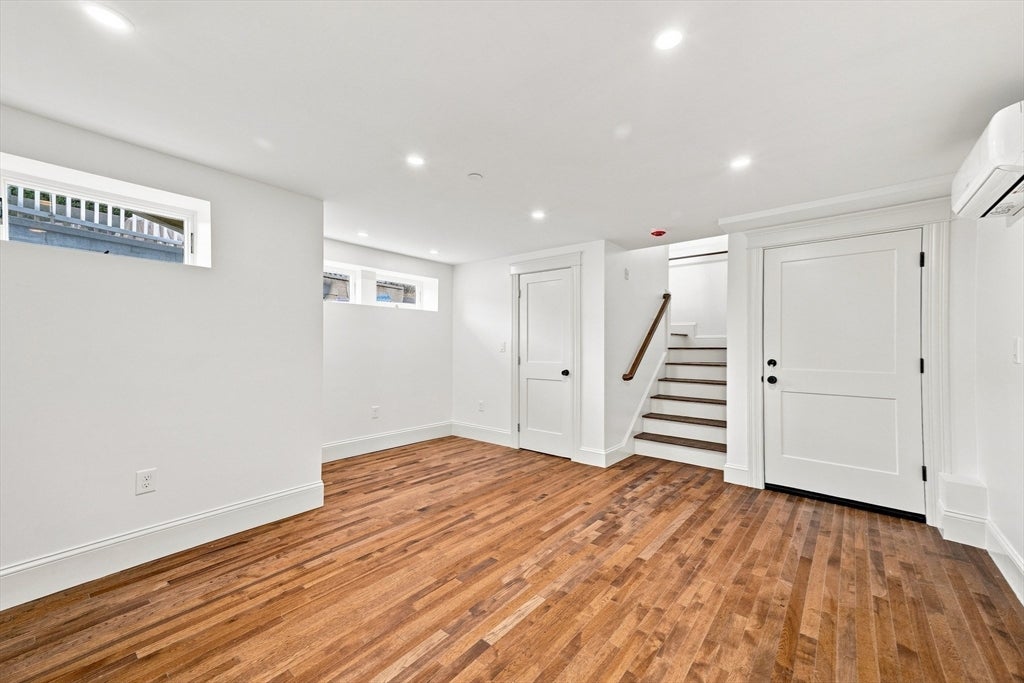 58 Granite Street #1, Gloucester, MA Photo #33