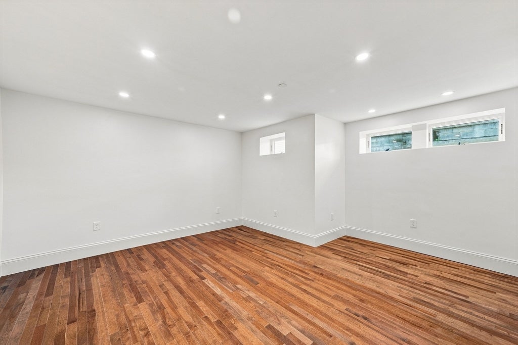58 Granite Street #1, Gloucester, MA Photo #36