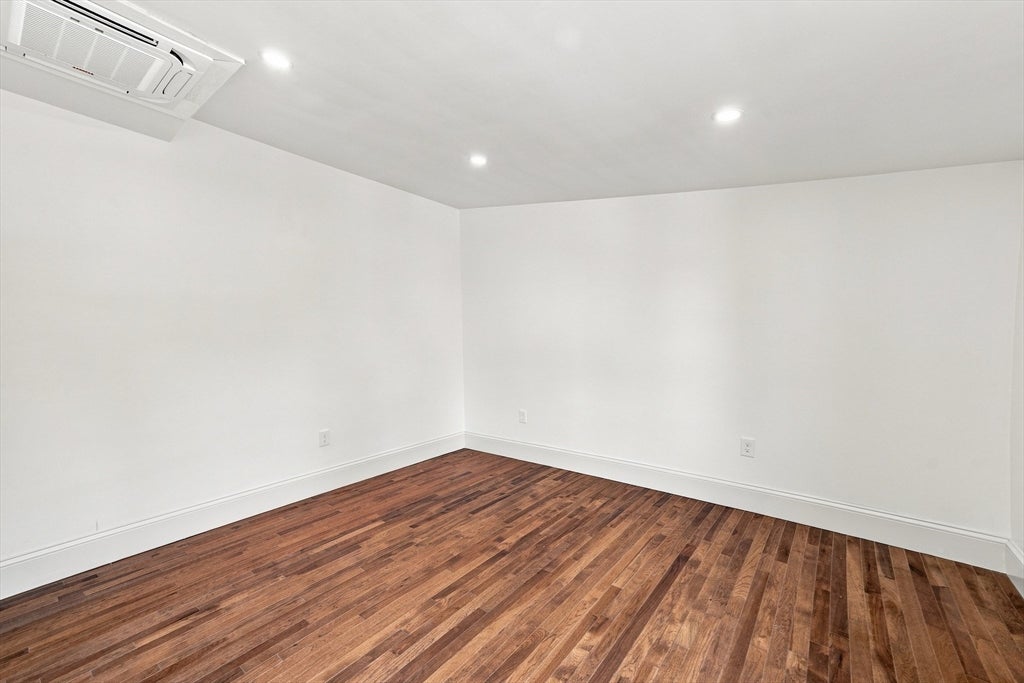58 Granite Street #1, Gloucester, MA Photo #27