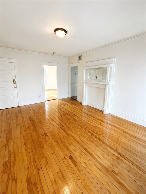 4 Euclid Ave