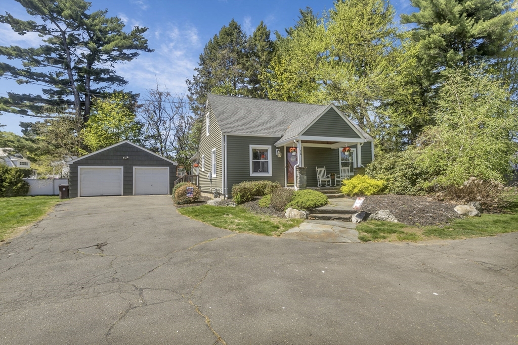 26 Hassler St