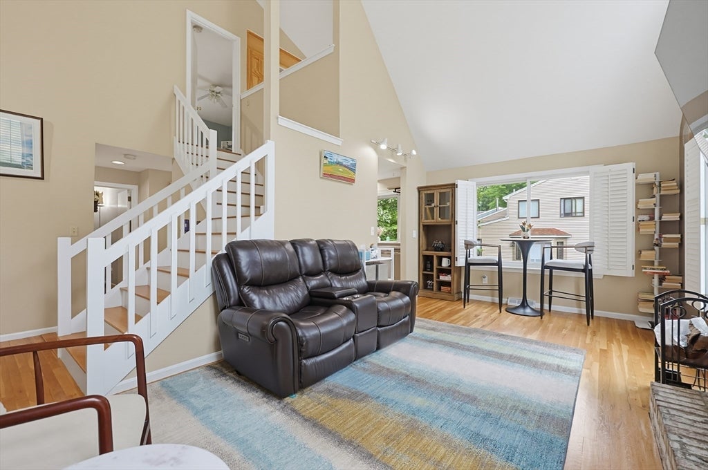 33 Brimstone Way