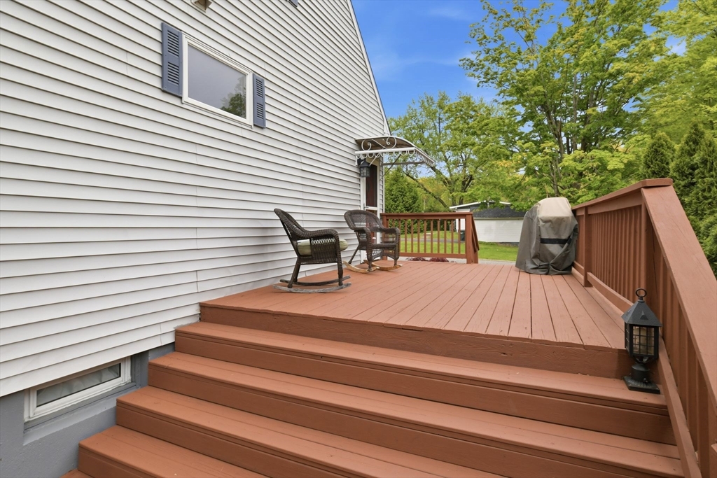 310 W Allen Ridge Rd, Springfield, MA, 310 W Allen Ridge Rd, Springfield, MA Photo #31