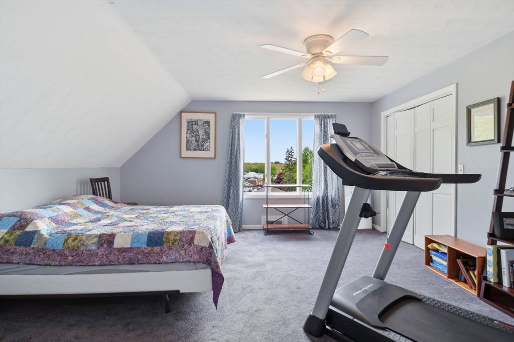 310 W Allen Ridge Rd, Springfield, MA, 310 W Allen Ridge Rd, Springfield, MA Photo #17