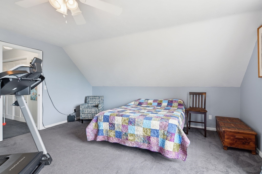 310 W Allen Ridge Rd, Springfield, MA, 310 W Allen Ridge Rd, Springfield, MA Photo #18