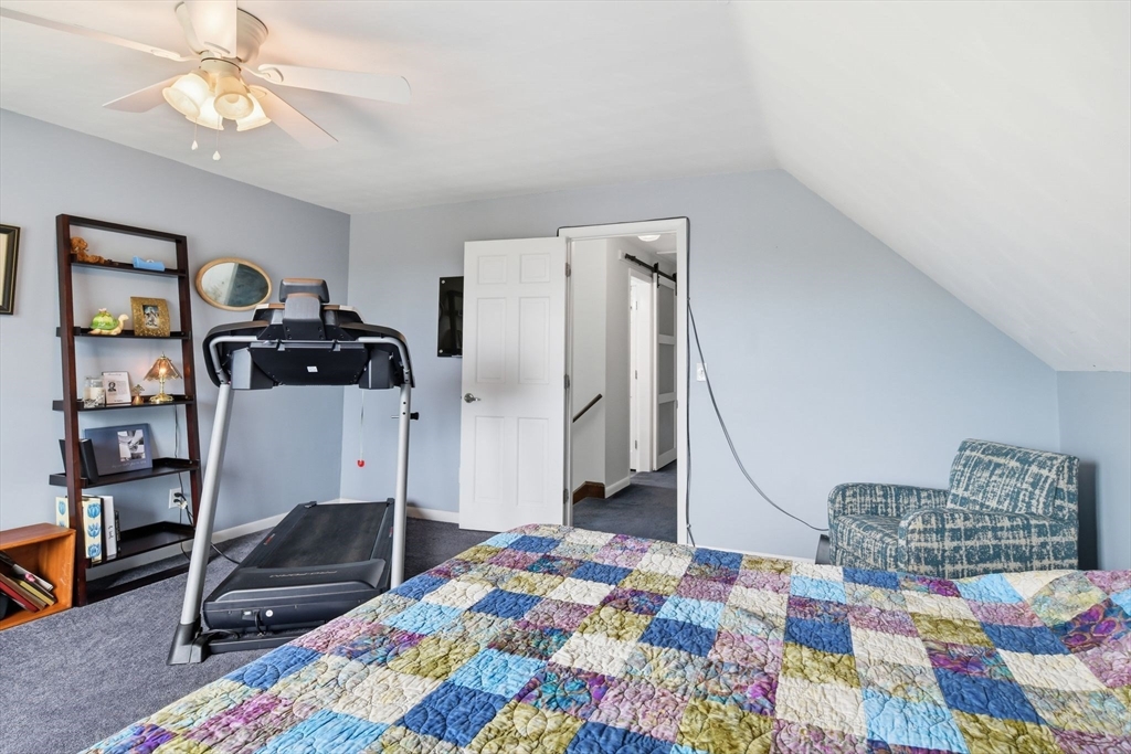 310 W Allen Ridge Rd, Springfield, MA, 310 W Allen Ridge Rd, Springfield, MA Photo #19