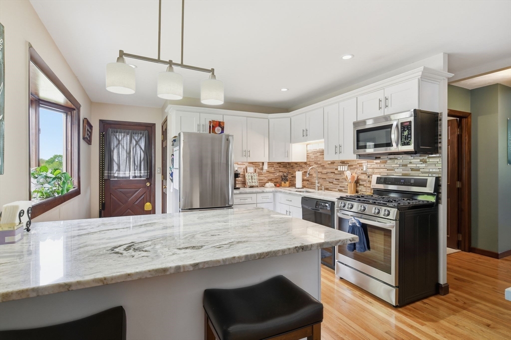 310 W Allen Ridge Rd, Springfield, MA, 310 W Allen Ridge Rd, Springfield, MA Photo #7