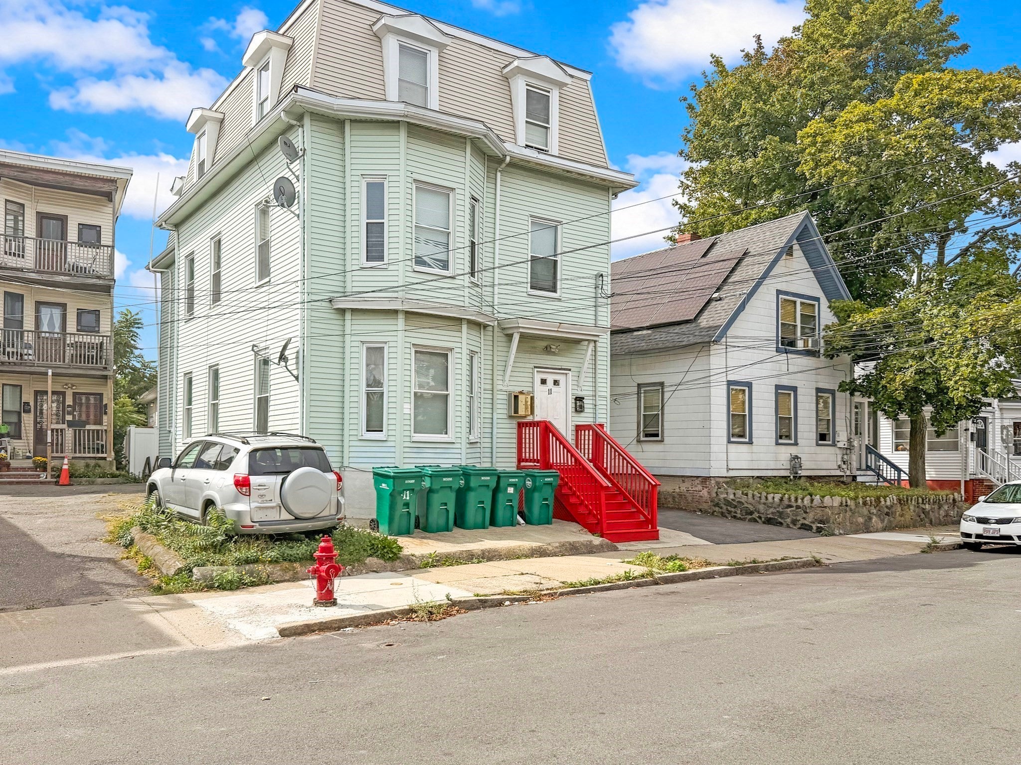 Photo of 11 Sachem St, Lynn, MA