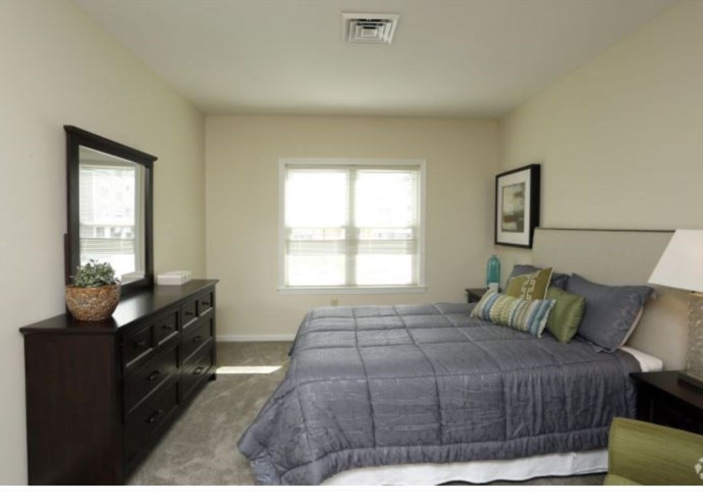 191 Beach Road B202