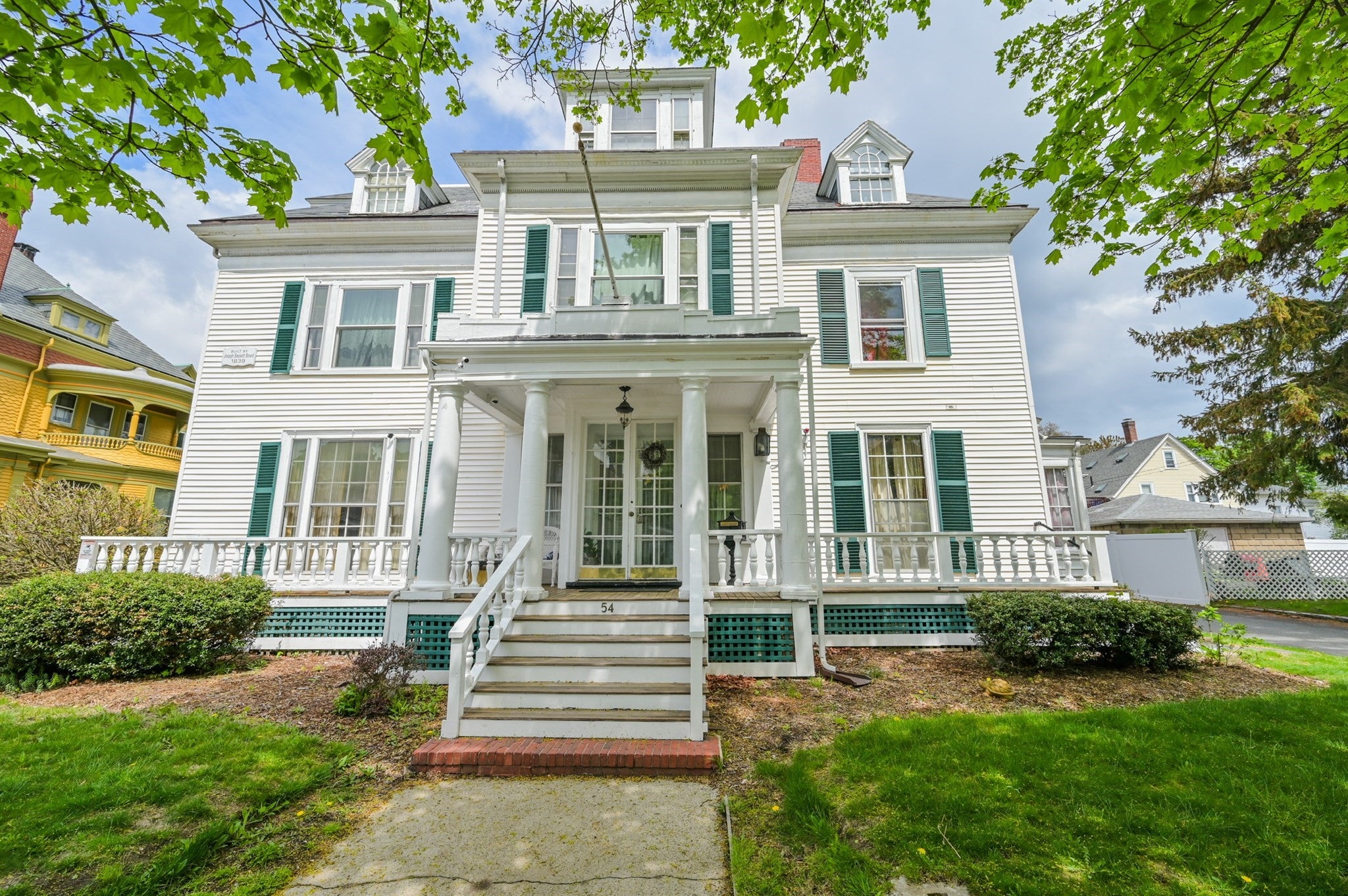 54 Nahant St