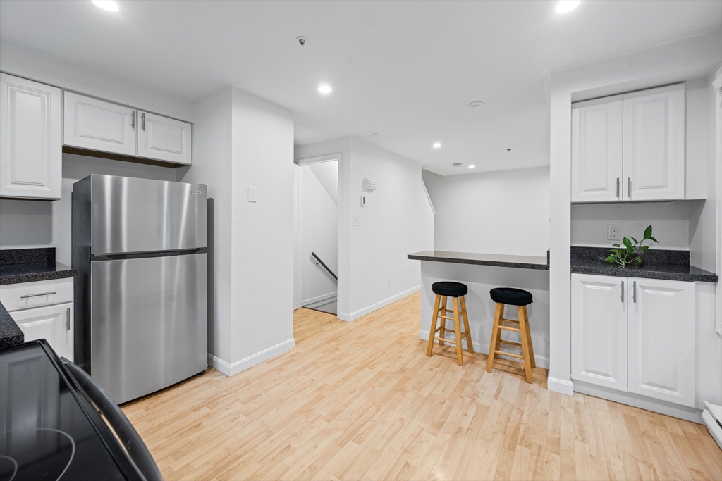 19 Dalrymple St D