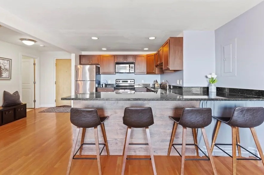 44 Lafayette Place Ave 404