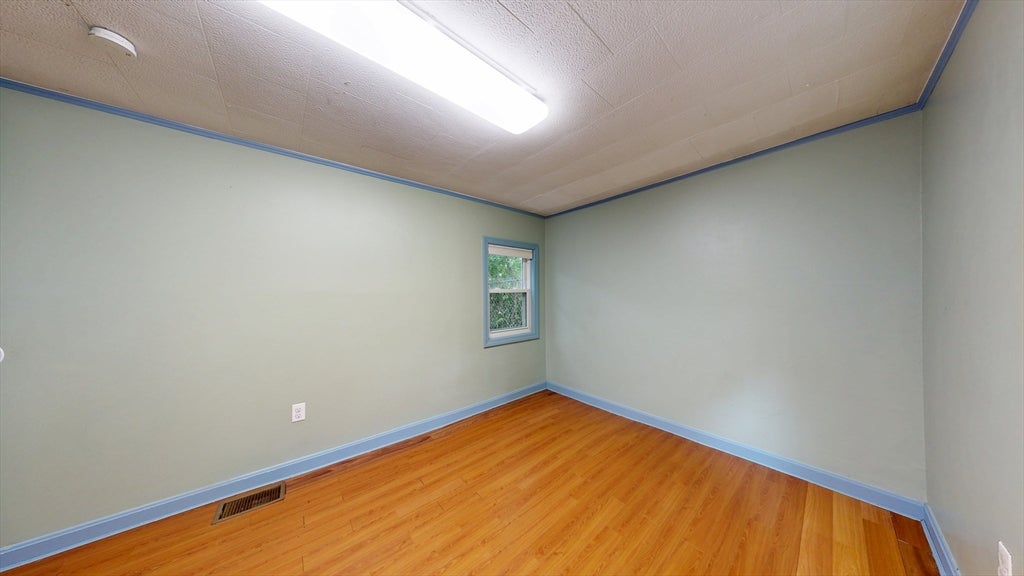 46 Circle Rd, Malden, MA, 46 Circle Rd, Malden, MA Photo #33