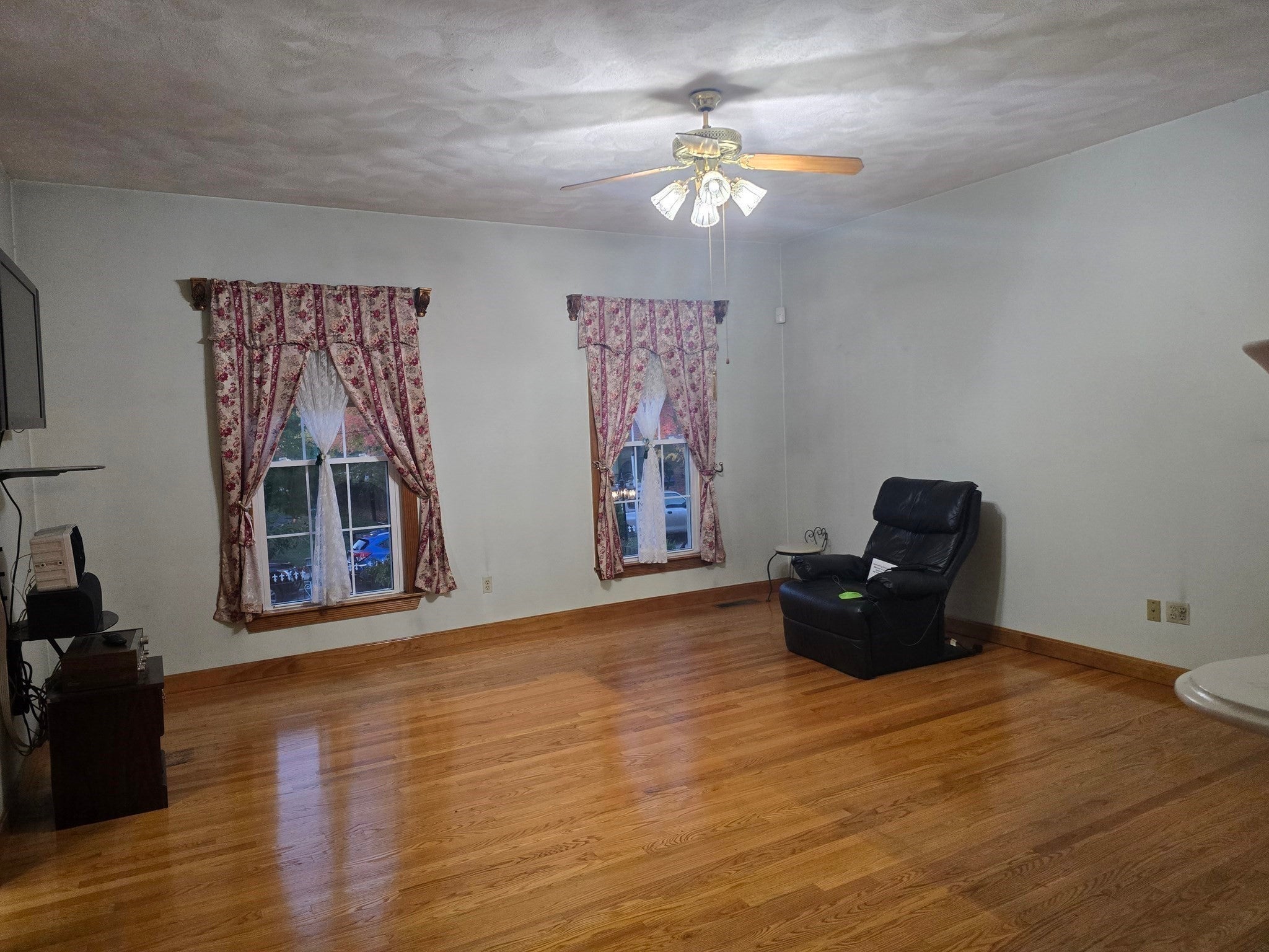 33 Water St #1, Medford, MA, 33 Water St #1, Medford, MA Photo #10