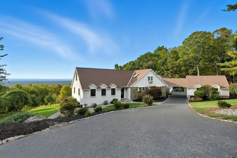 12 Highridge Rd Wilbraham MA 01095