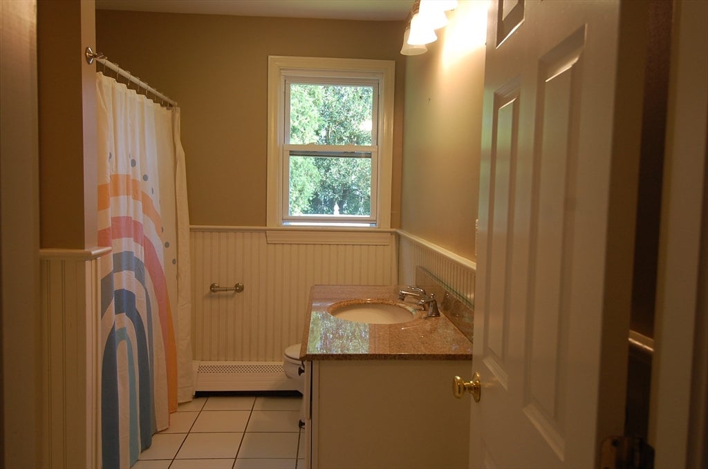 156 Russells Mills Rd, Dartmouth, MA, 156 Russells Mills Rd, Dartmouth, MA Photo #9