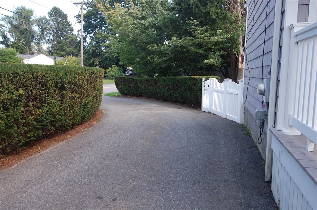 156 Russells Mills Rd, Dartmouth, MA, 156 Russells Mills Rd, Dartmouth, MA Photo #16