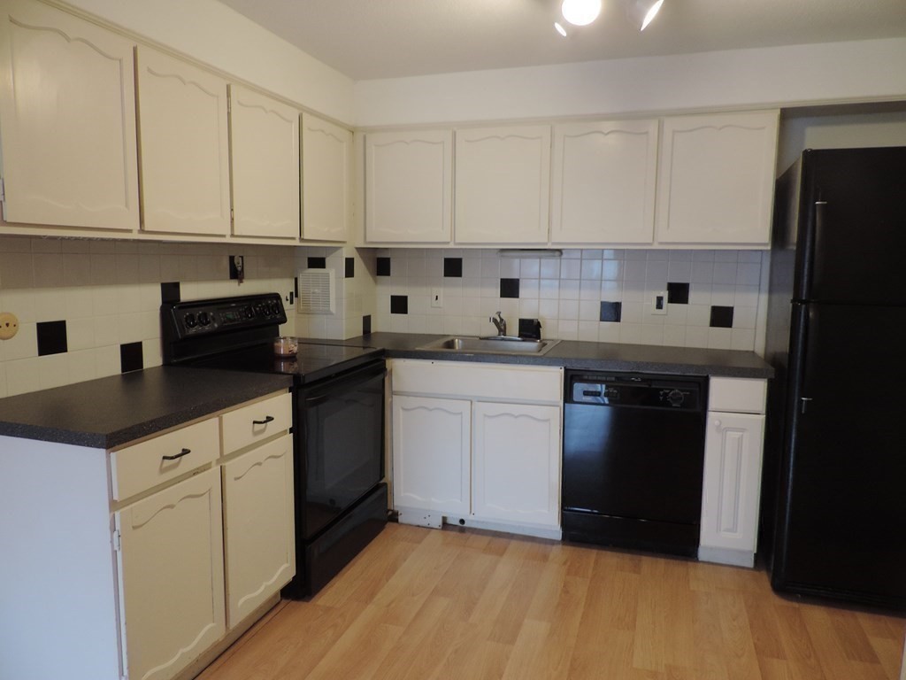 144 West Street #28, Leominster, MA, 144 West Street #28, Leominster, MA Photo #5