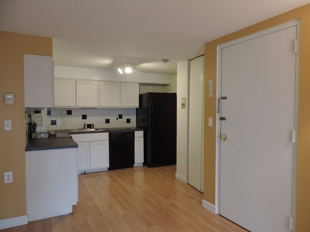 144 West Street #28, Leominster, MA, 144 West Street #28, Leominster, MA Photo #6