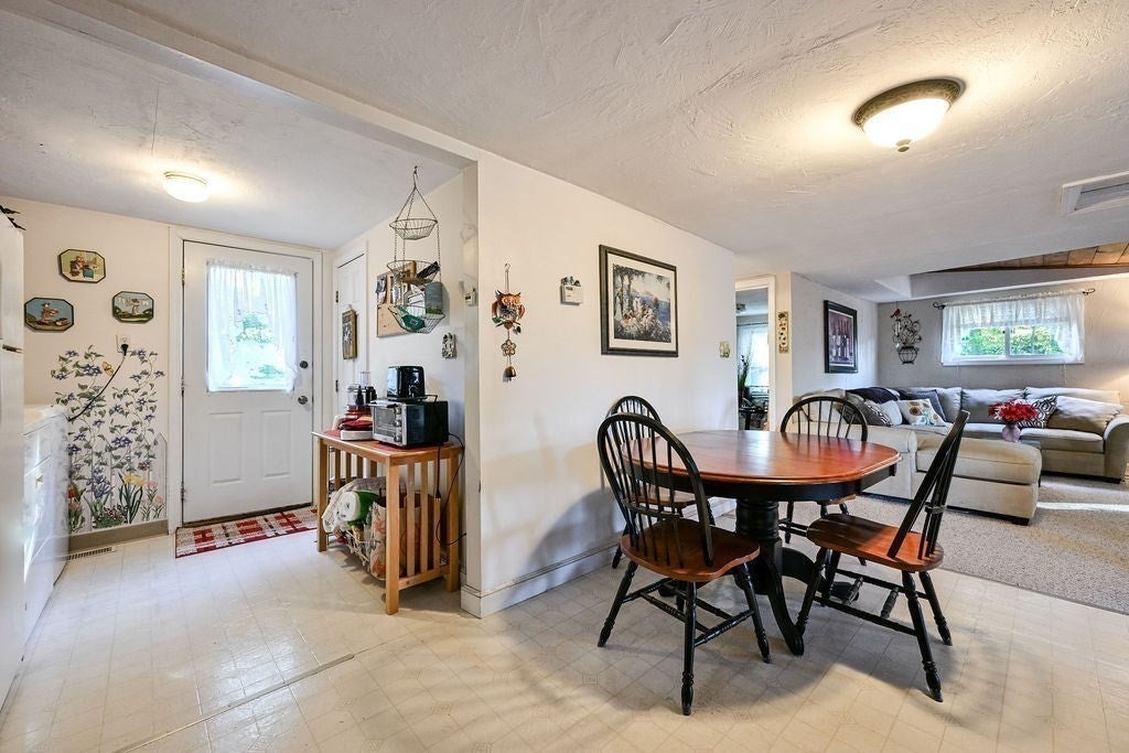 198 Wampatuck St, Pembroke, MA, 198 Wampatuck St, Pembroke, MA Photo #10