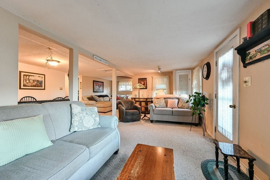 198 Wampatuck St, Pembroke, MA, 198 Wampatuck St, Pembroke, MA Photo #7
