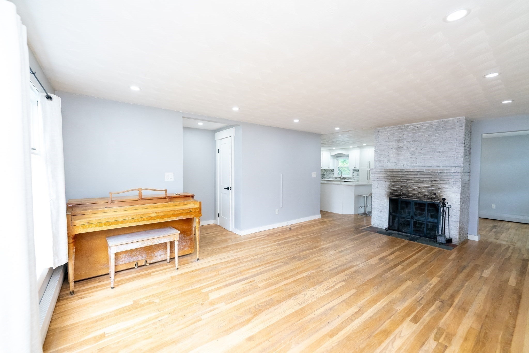 19 3rd St, Saugus, MA, 19 3rd St, Saugus, MA Photo #9