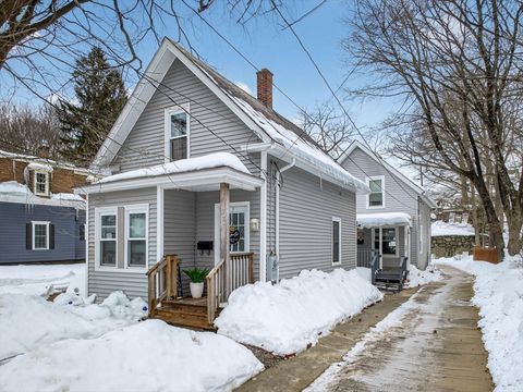 227 Riverbend Street Athol MA 01331