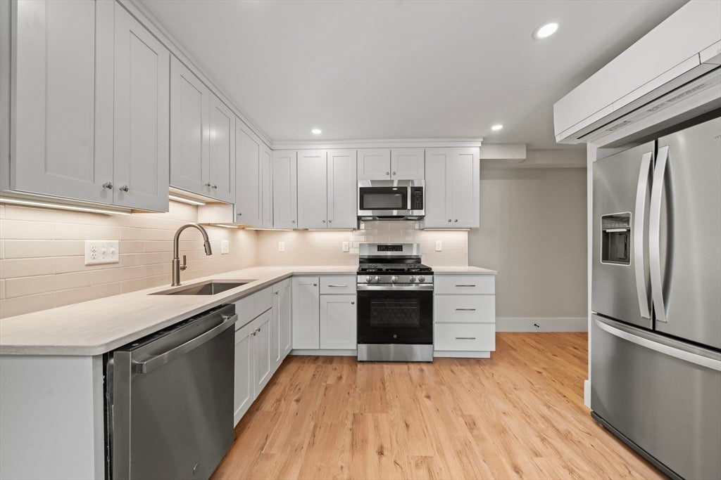 611 E Seventh ST #1, Boston, MA, 611 E Seventh ST #1, Boston, MA Photo #2