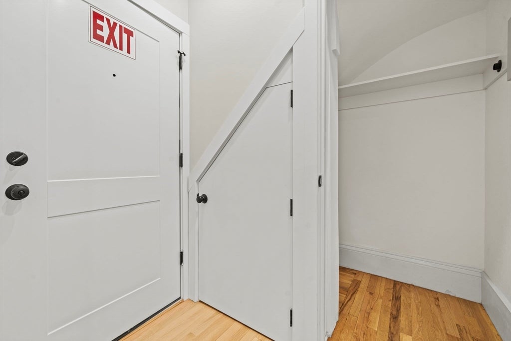 611 E Seventh ST #1, Boston, MA, 611 E Seventh ST #1, Boston, MA Photo #16
