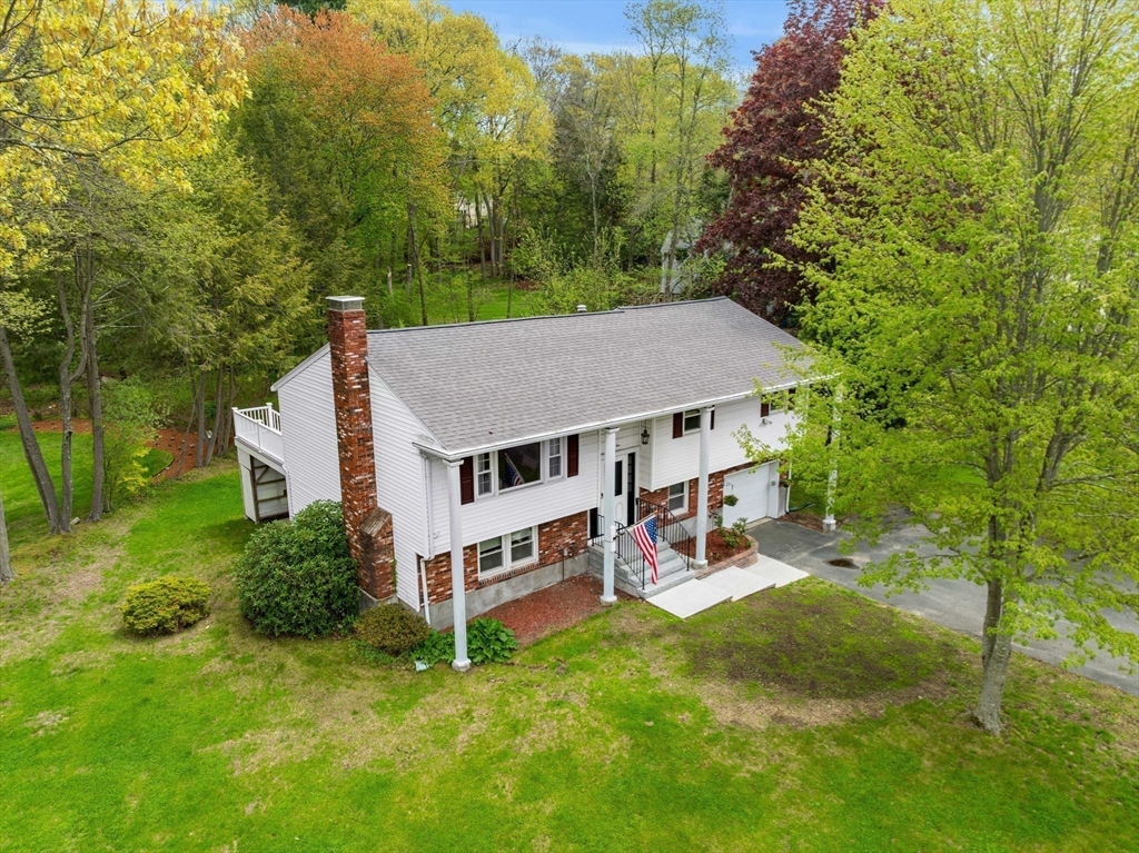 35 Freeport Dr, Burlington, MA Photo #39