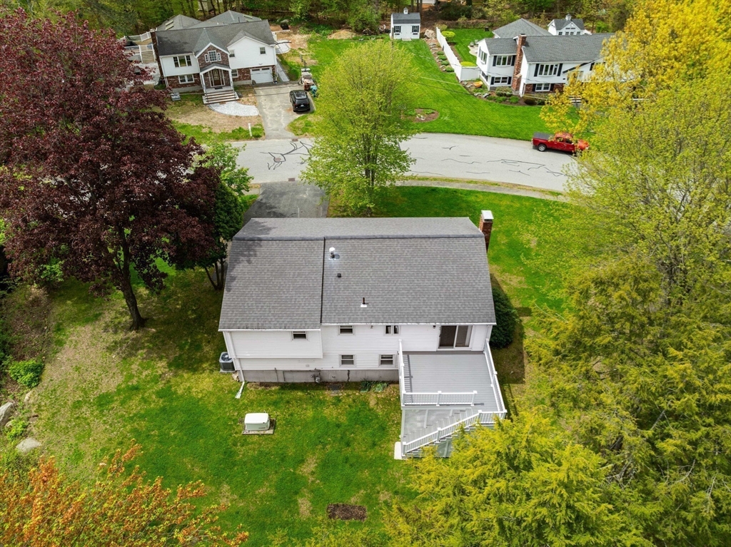 35 Freeport Dr, Burlington, MA Photo #35