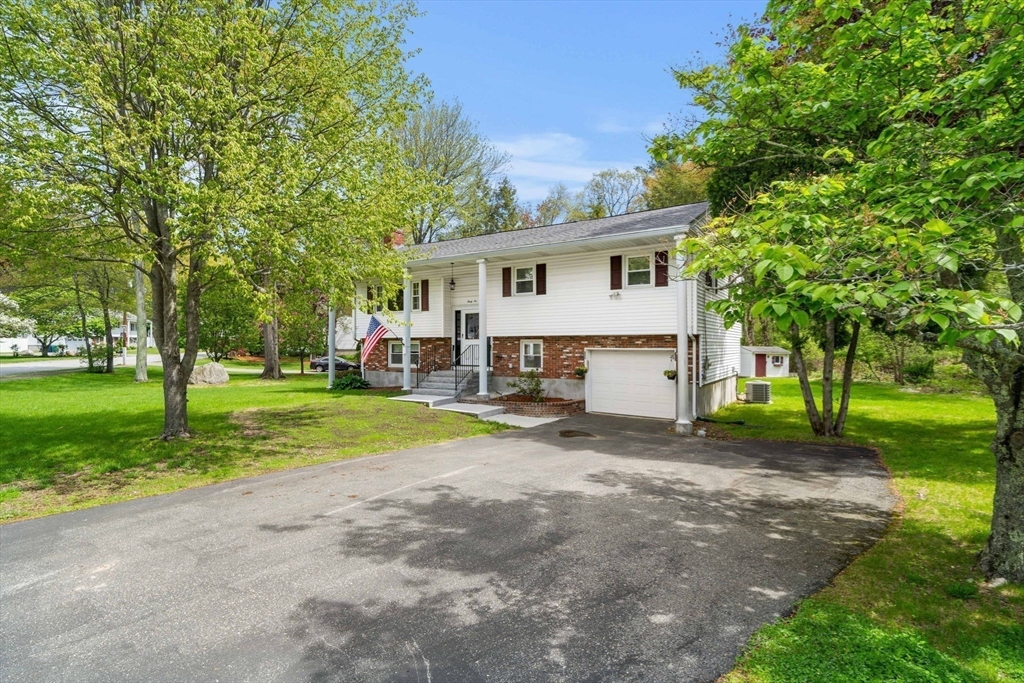35 Freeport Dr, Burlington, MA Photo #40