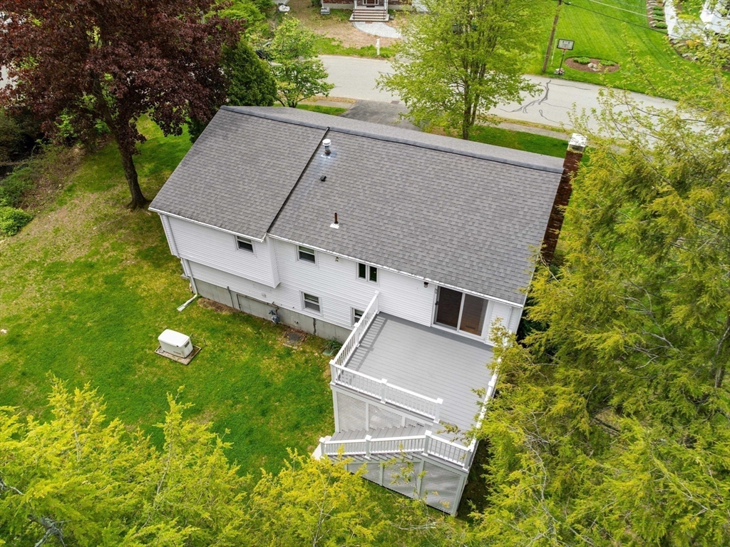 35 Freeport Dr, Burlington, MA Photo #34