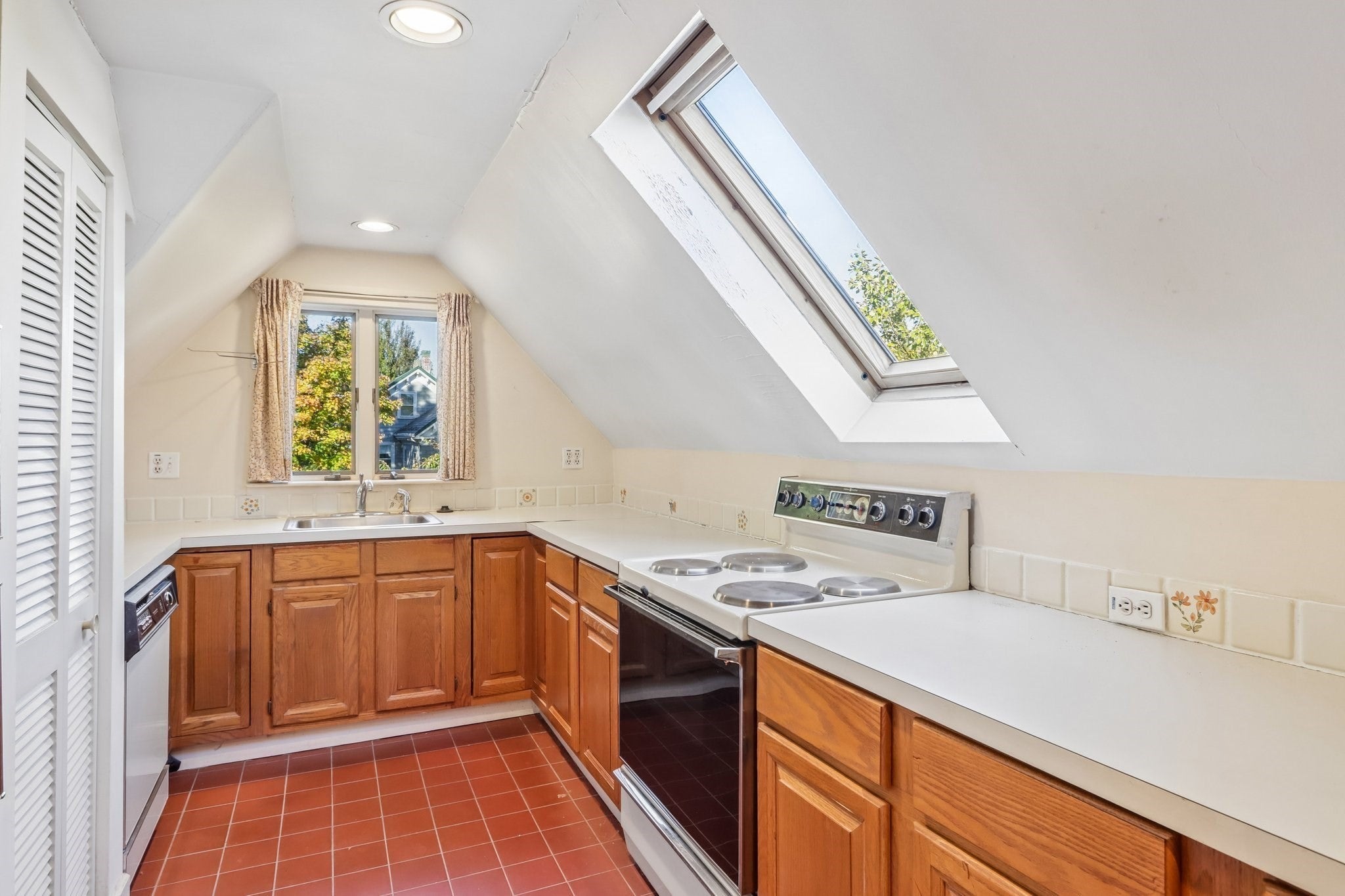 20 Russell Ter #3, Arlington, MA, 20 Russell Ter #3, Arlington, MA Photo #13
