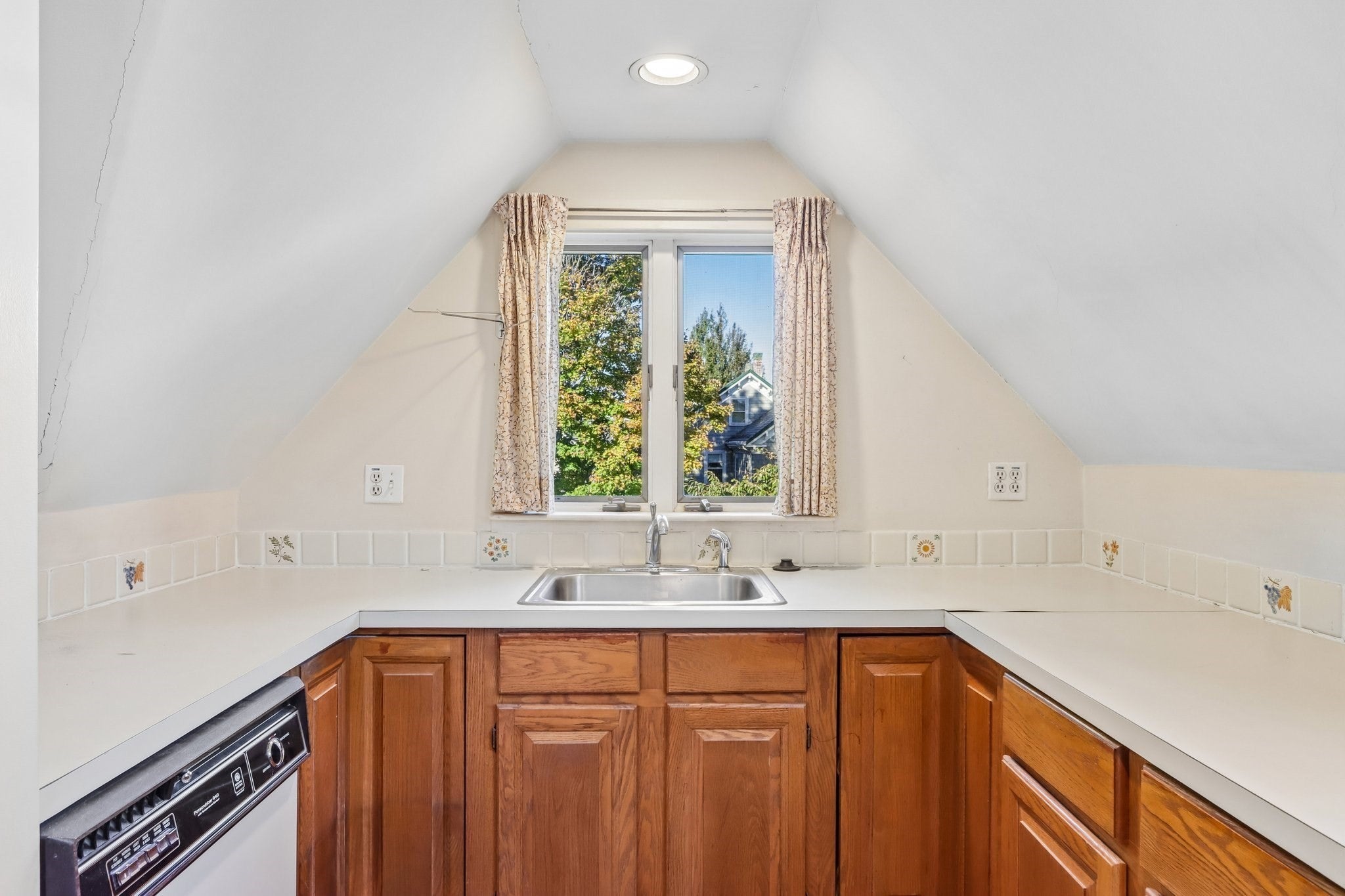 20 Russell Ter #3, Arlington, MA, 20 Russell Ter #3, Arlington, MA Photo #14