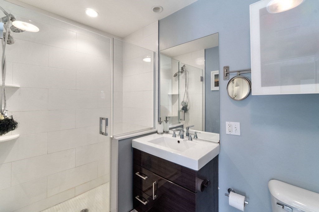 345 D St #13, Boston, MA Photo #10